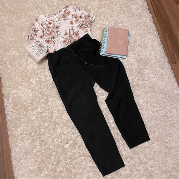 lululemon athletica Pants - Lululemon on the fly pant